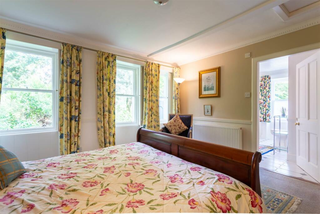 Bedroom 2- Garden room