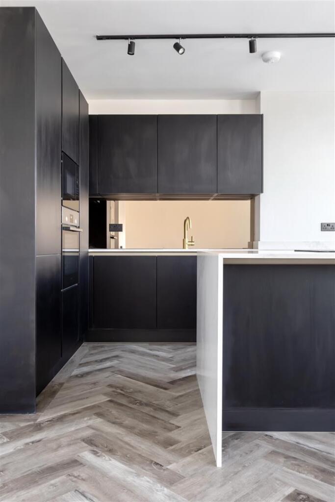 Open Plan Kitchen and Lounge