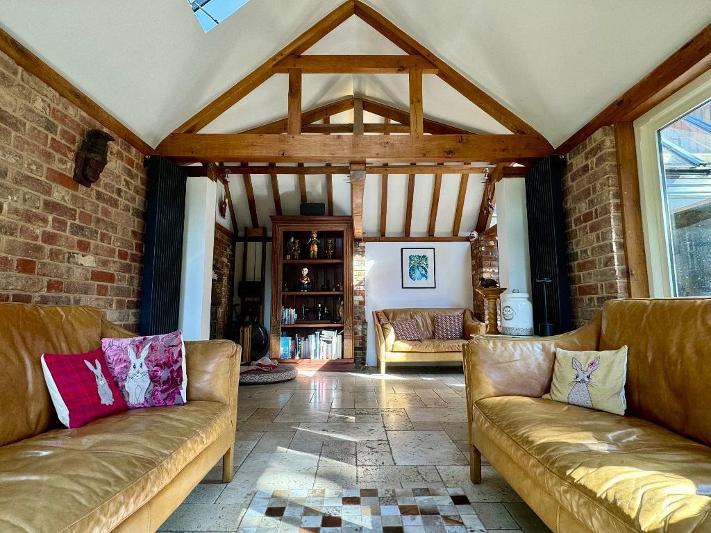 Living area/garden room