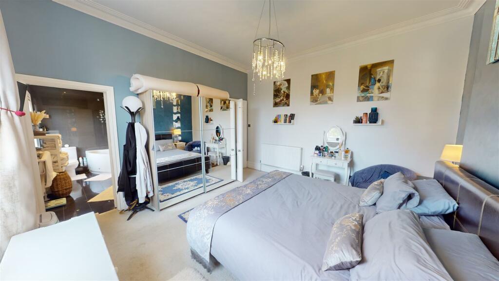 Hampton Road Bedroom