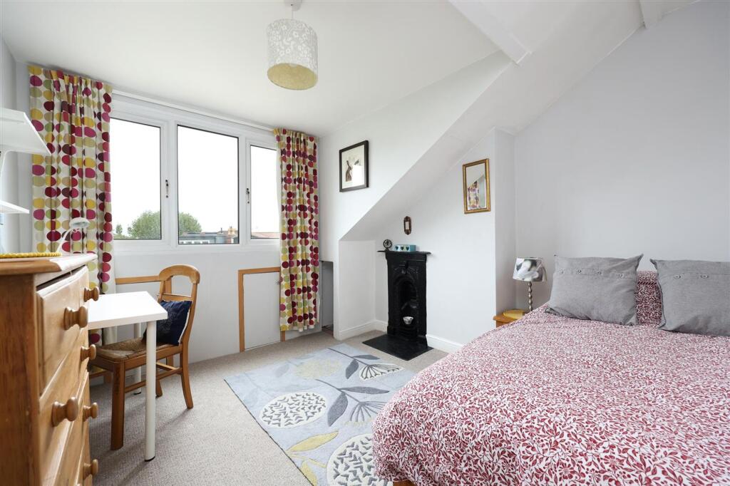 4 Julius Road 49.JPG