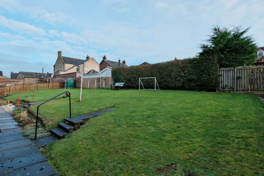 006-11 Kennedy Street, Wishaw ML2 8LE.jpg