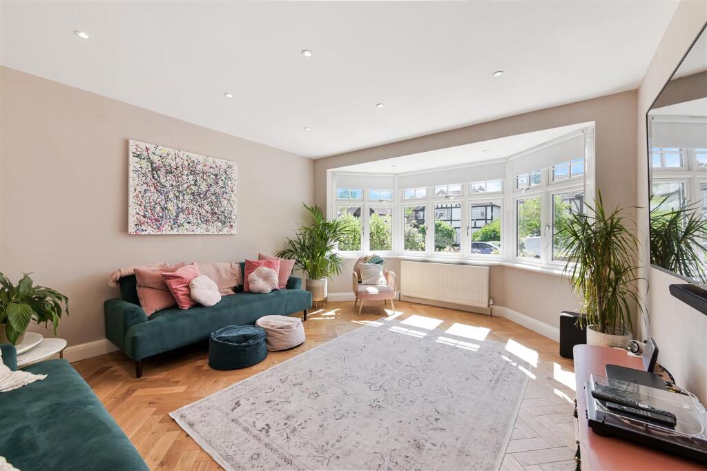 WEST HILL AVENUE (6).jpg