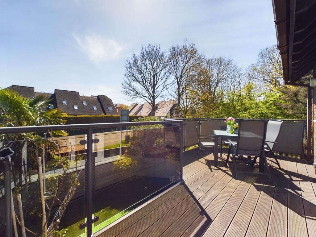 21 meridians balcony