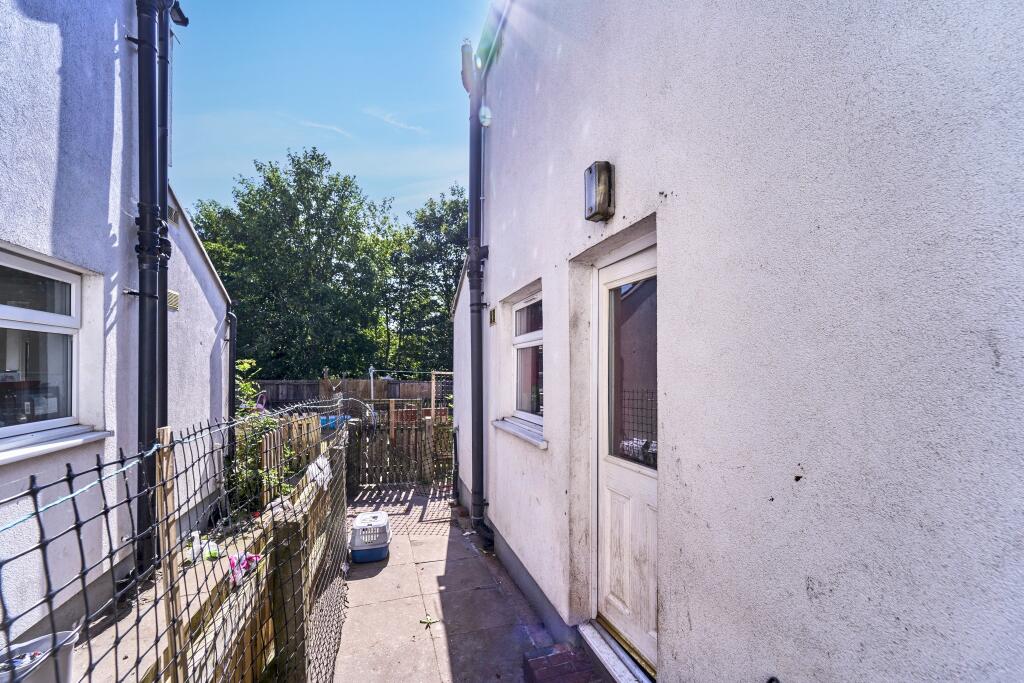 33 Forrester Street, Walsall, West Midlands WS2 9PL