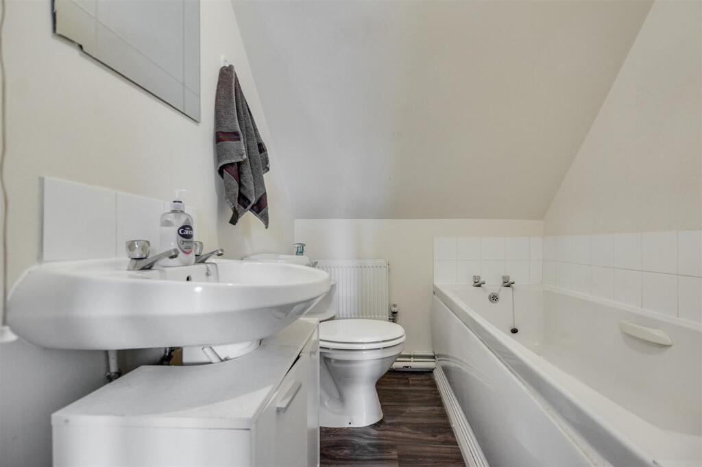 En Suite.jpeg