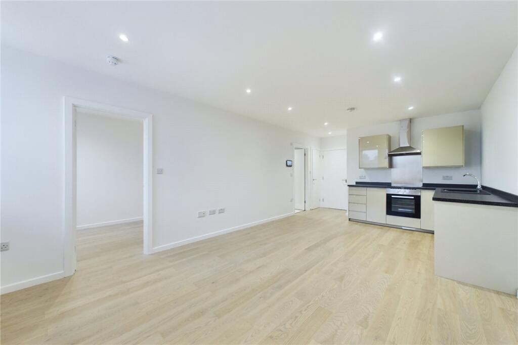 Living/Kitchen