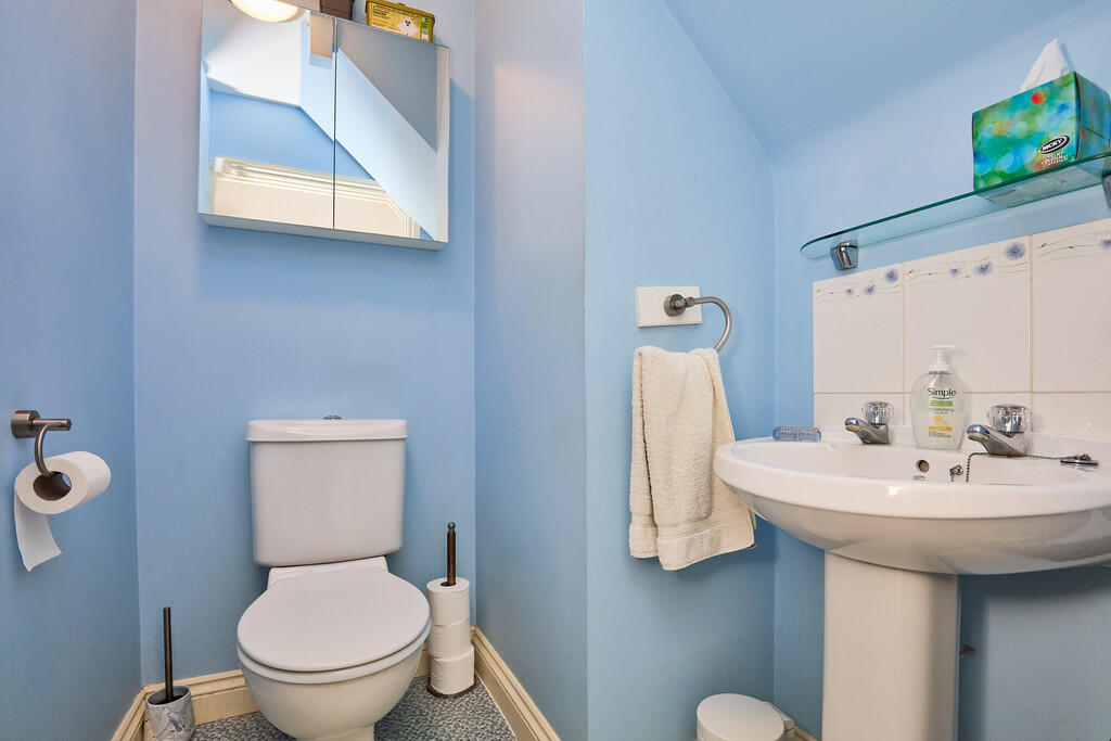 Edward Knight 202...