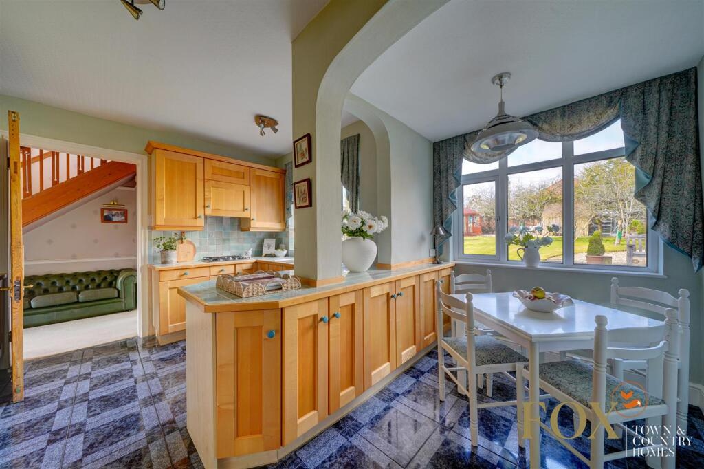 2 St Catherins Hill (28).jpg