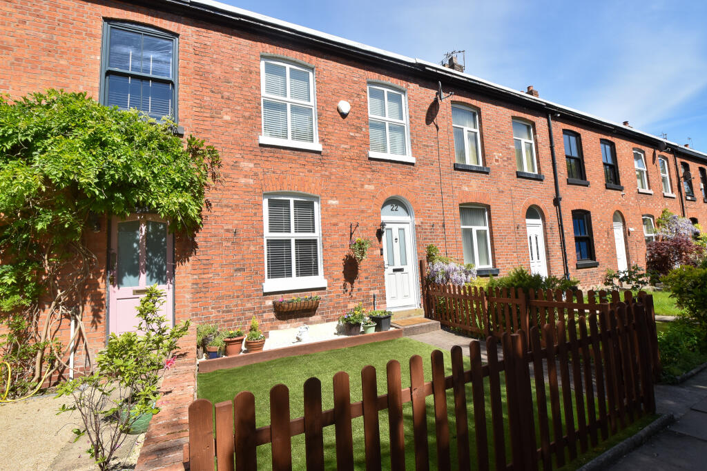 3 bed terraced house for sale