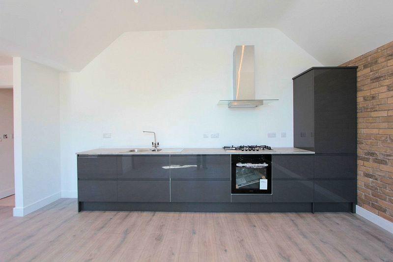 fitted modern ...