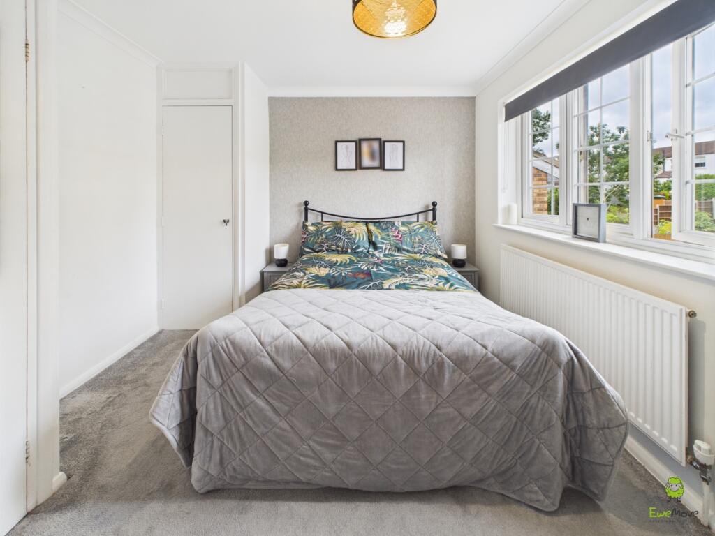 Presented by Clinton at EweMove Bexleyheath and Da