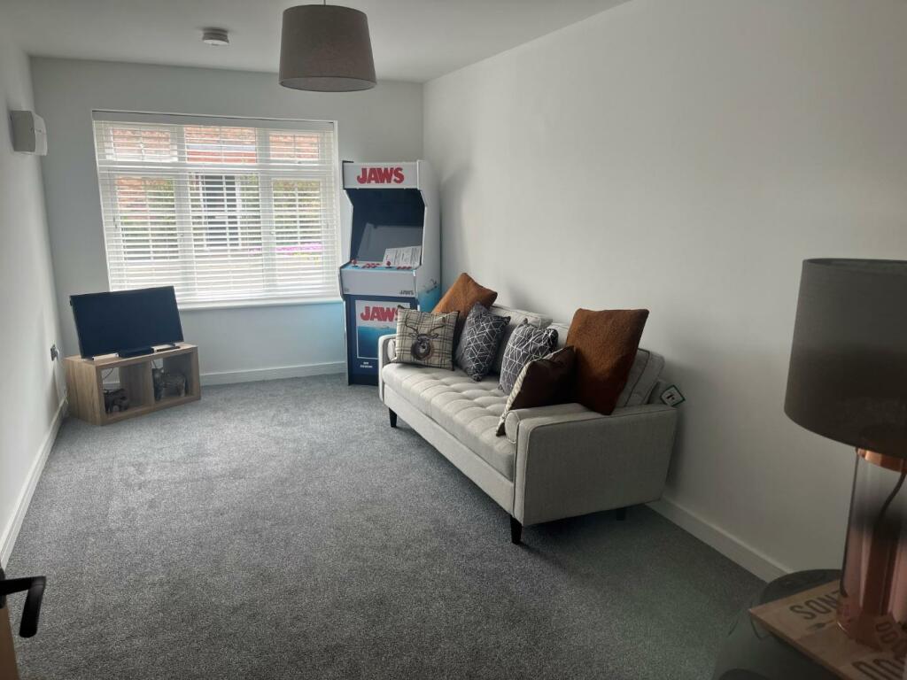 Living room - Chapel Close1.jpg