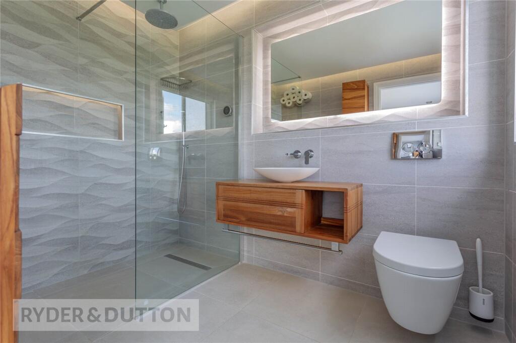 En-Suite Shower Room
