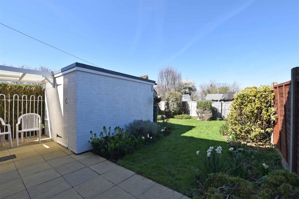 Rear Garden ii.jpg