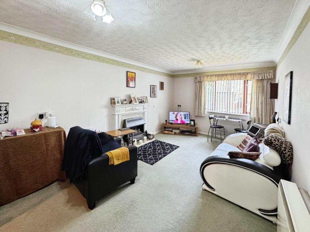 0060d640-Living 20Room.jpg