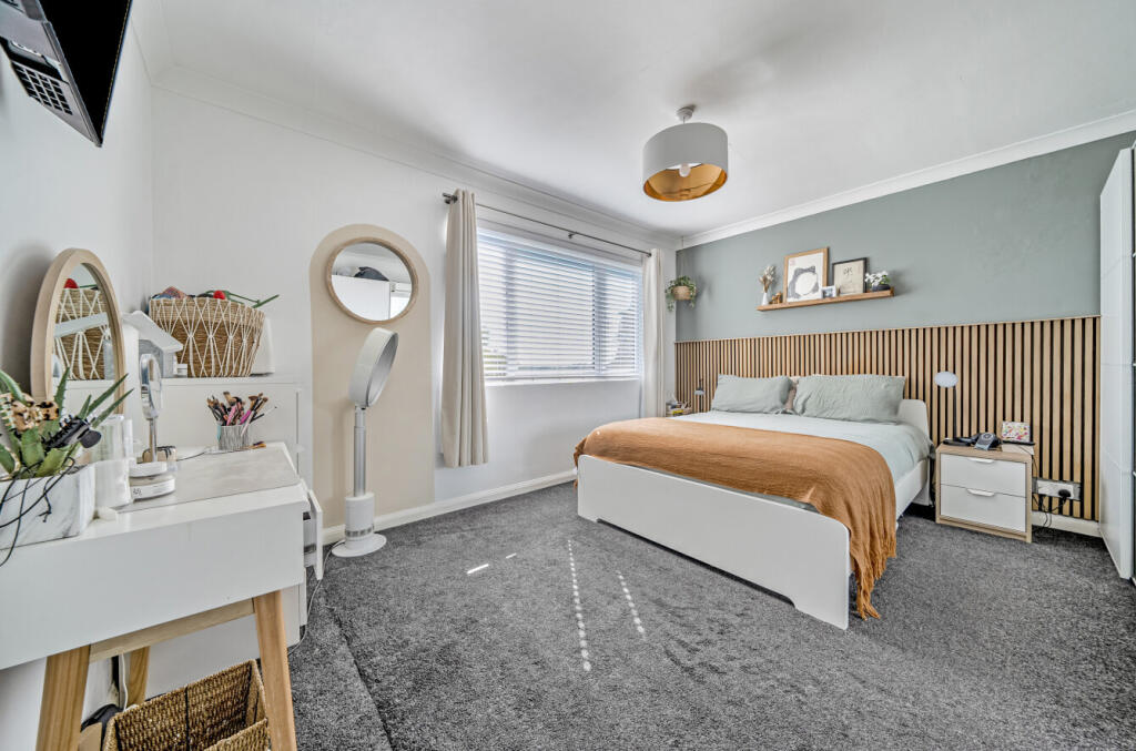 1355970-5-68cd6b3...