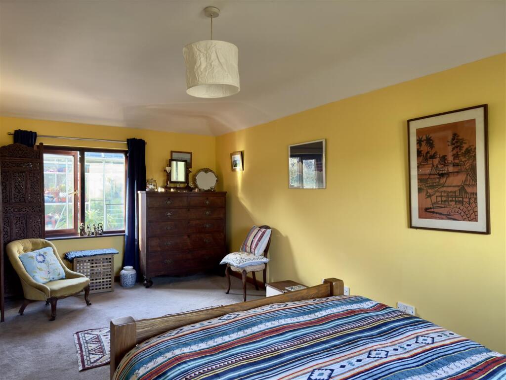 Bedroom One.jpeg