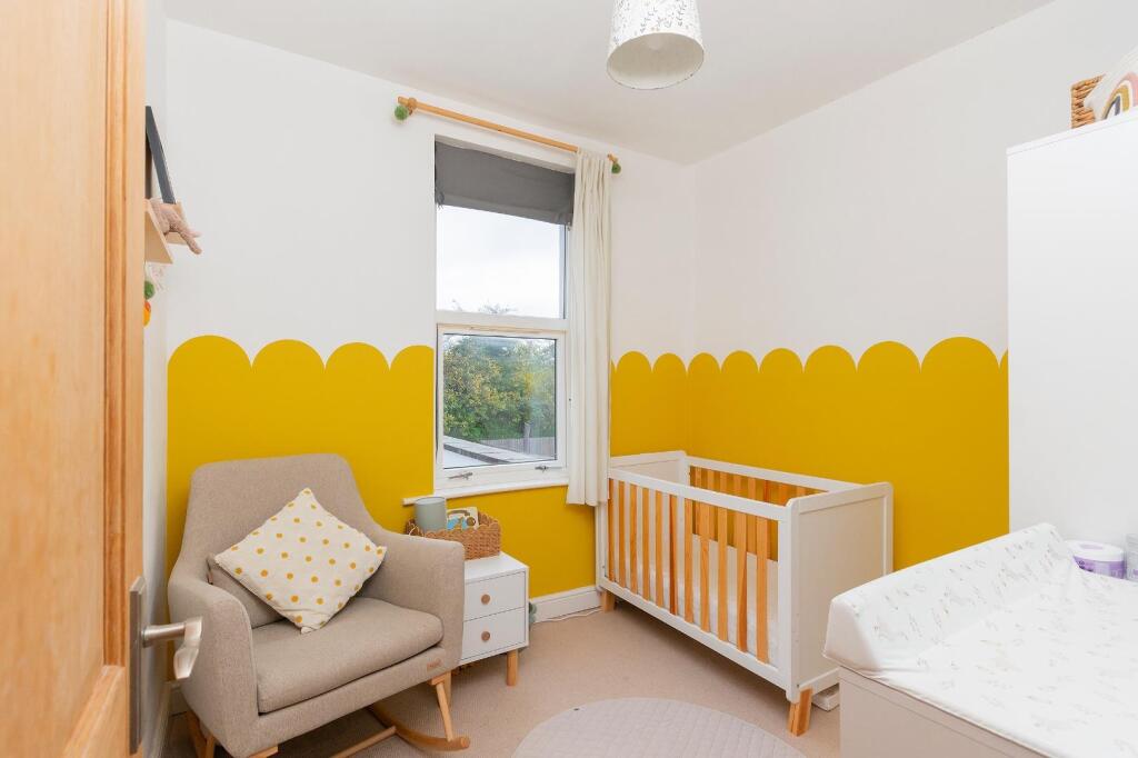 0M1RFS - Bedroom F.jpg