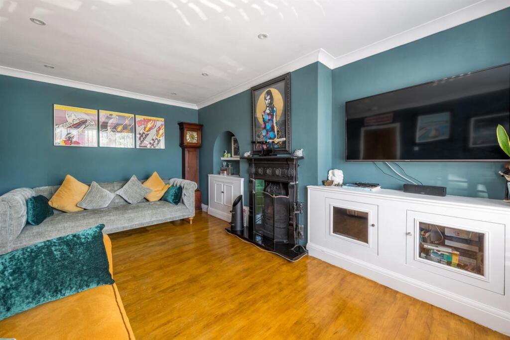 97 Holland Road-19.jpg