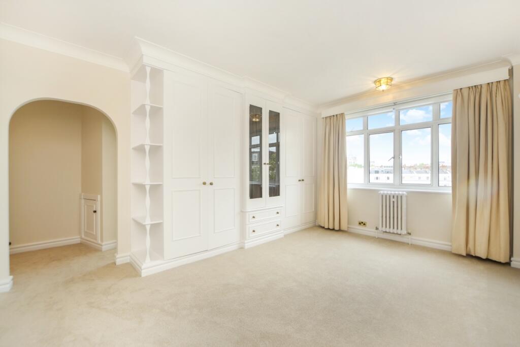 Ph25_947529_2_edited