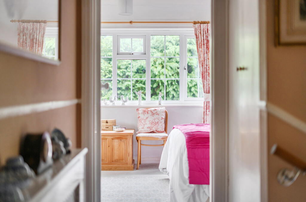 1385762-20-692da4...