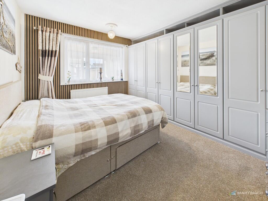 CAM02318G0-PR0409...