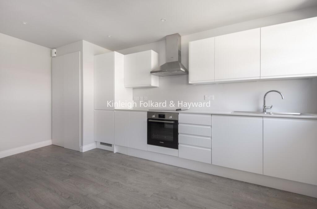 d7bdef42-b3de-47ff-8