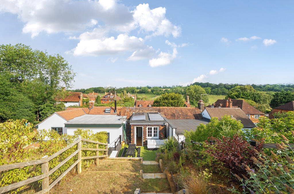 1327659-7-687a2f1...