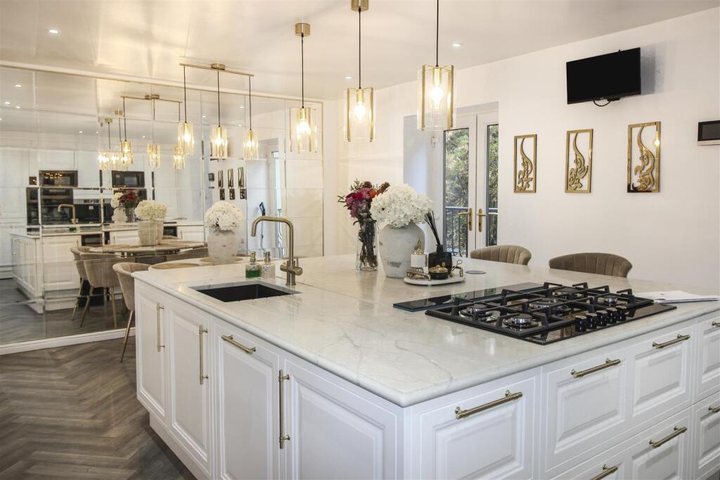 Kitchen/ Diner