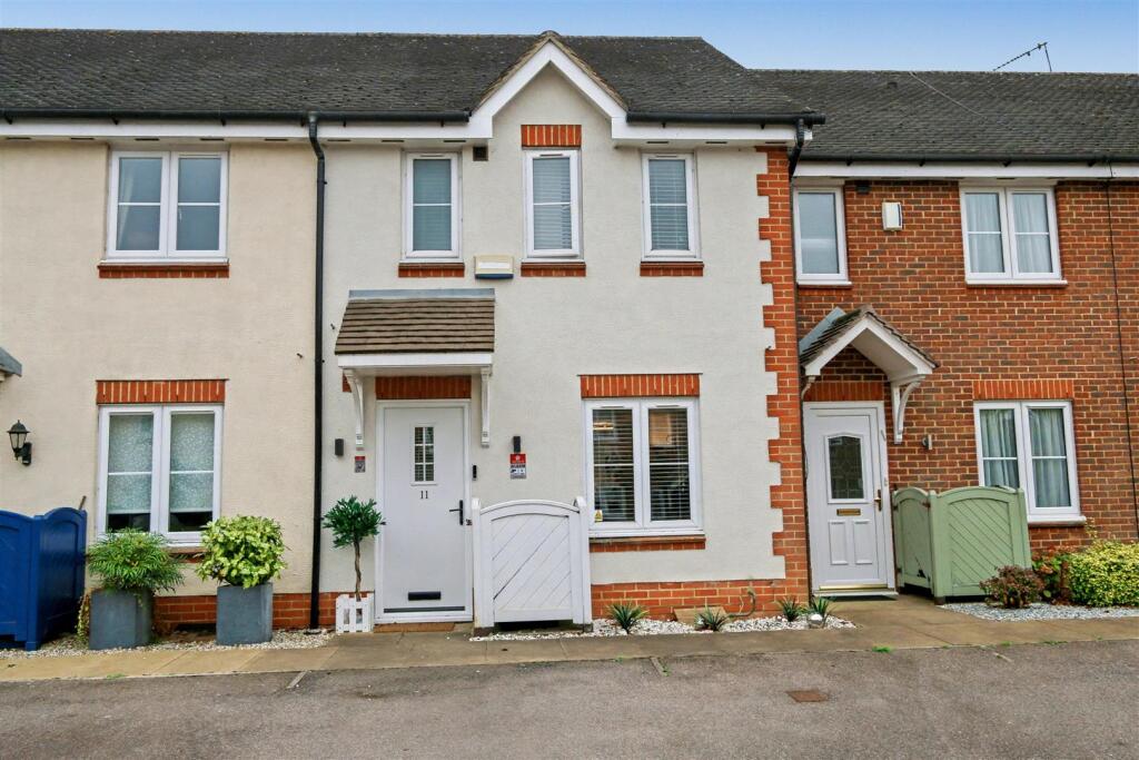 Andrew Close, Shenley