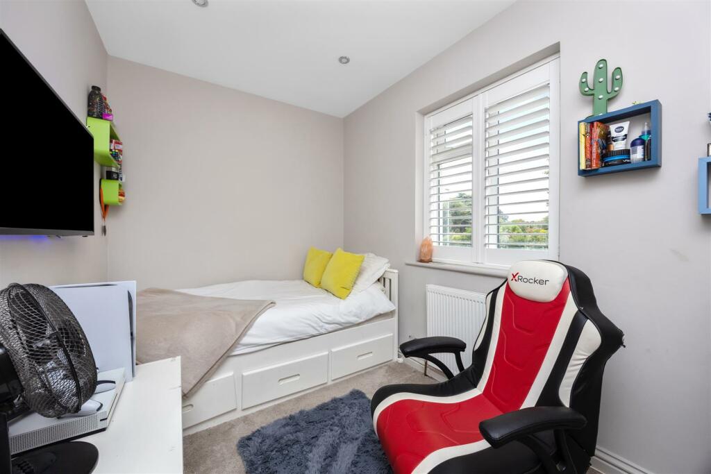 Offington Avenue, 85-005.jpg