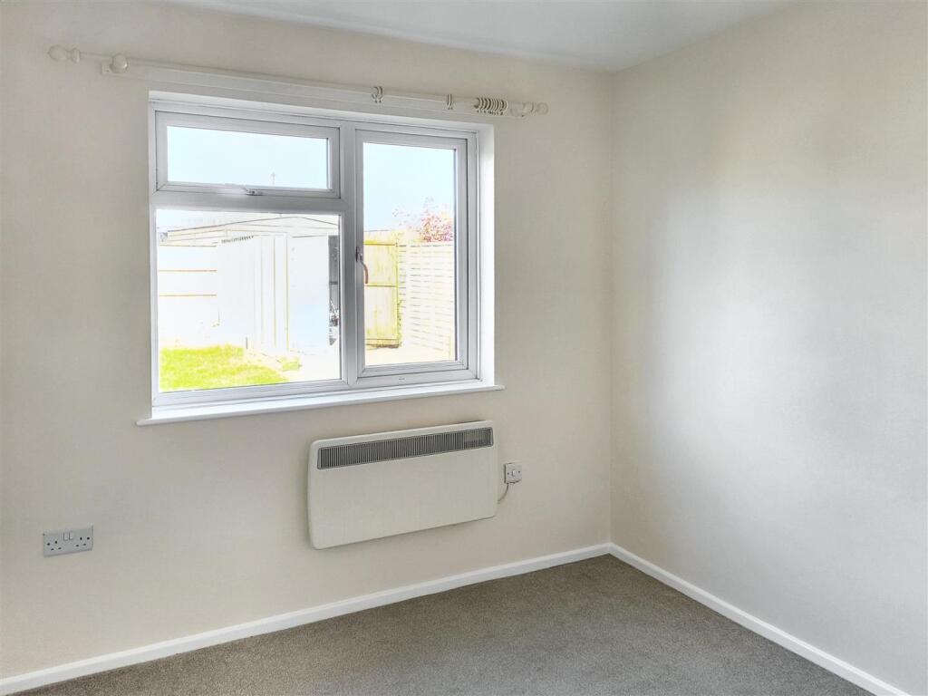 Bedroom.jpg