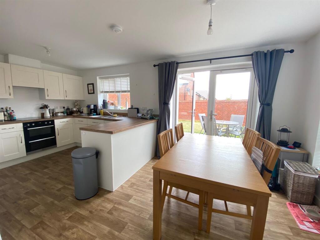 Kitchen Dining Room.jpg
