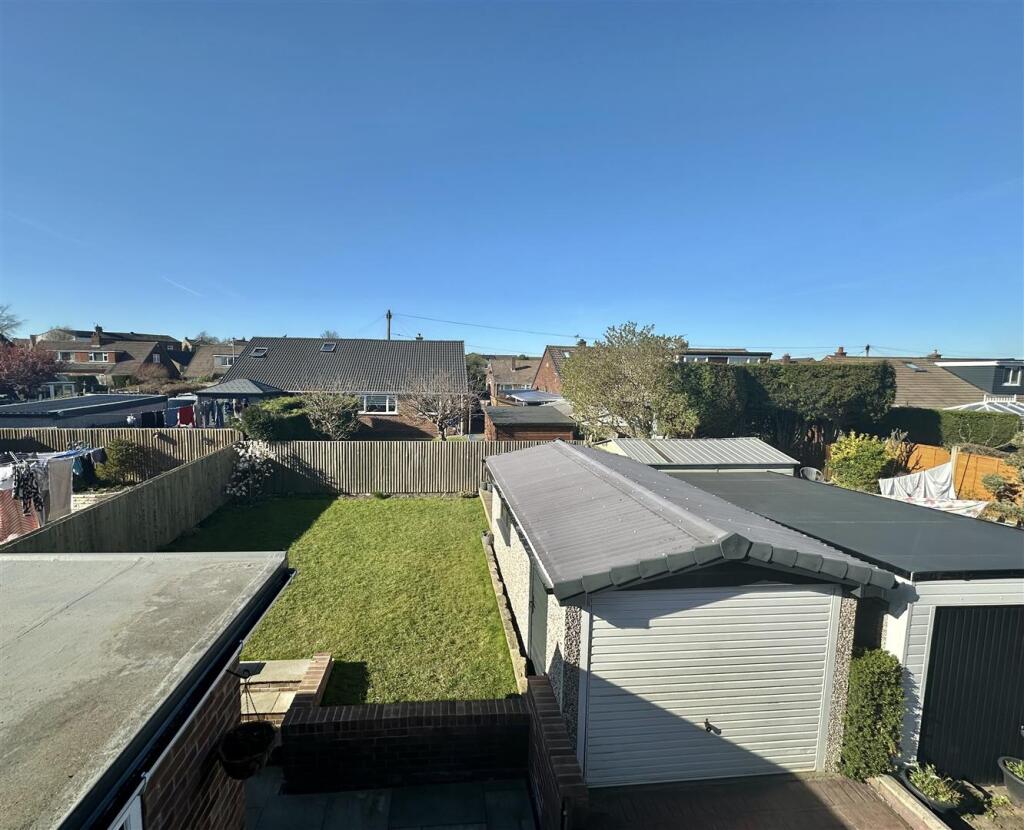 Bramleys Estate Agents - Meadow Drive - Liversedge