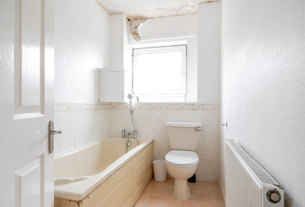 1330245-10-688249...