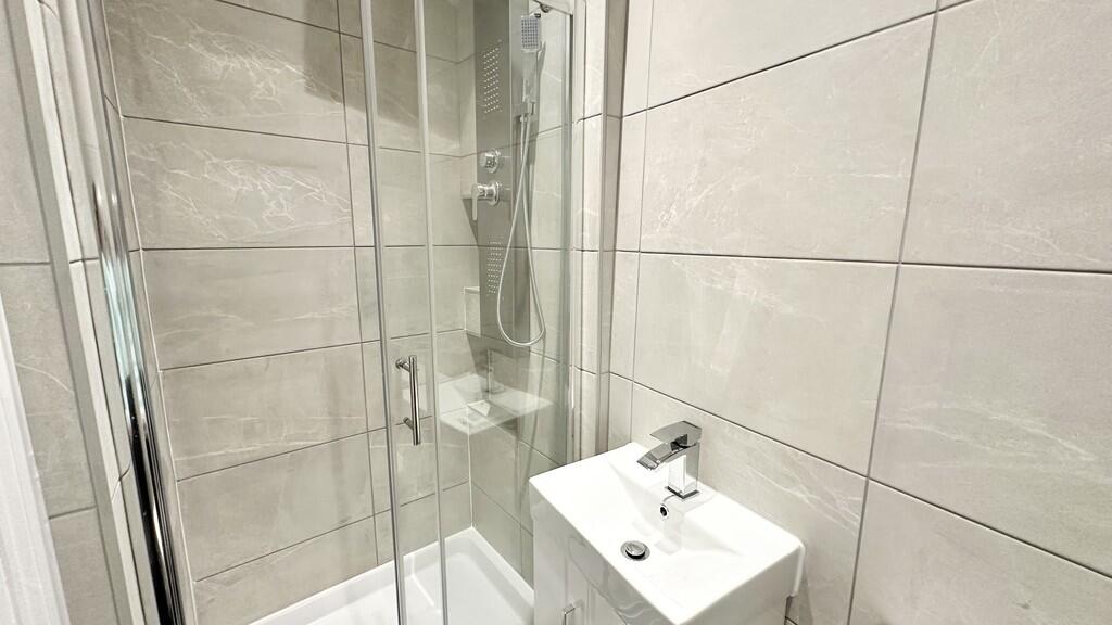 En-Suite Four