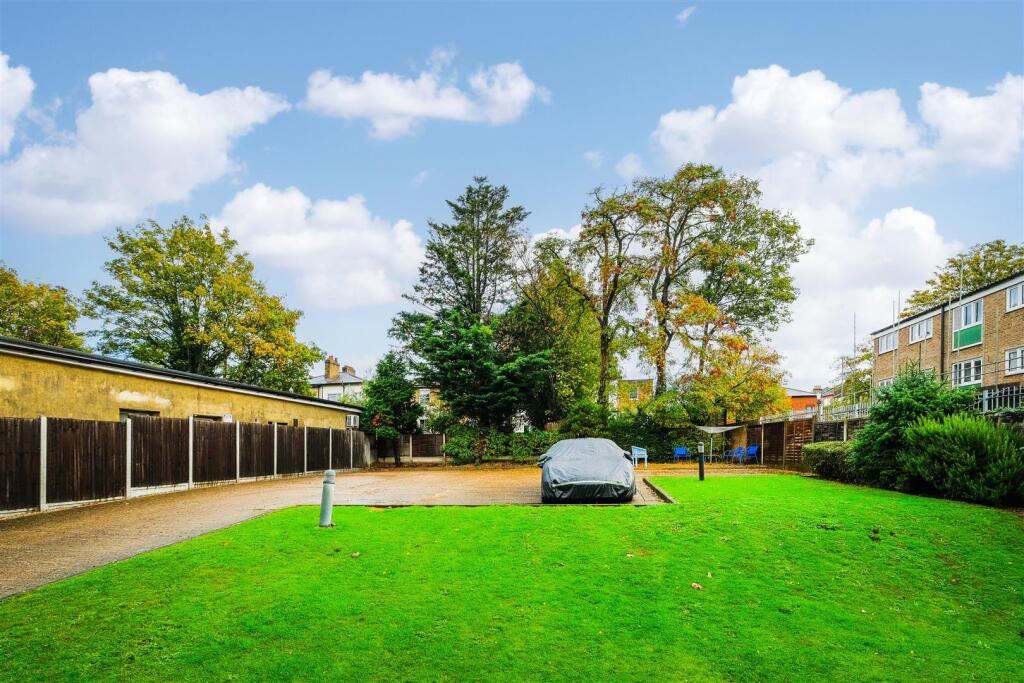 9 Felix court-17.jpg