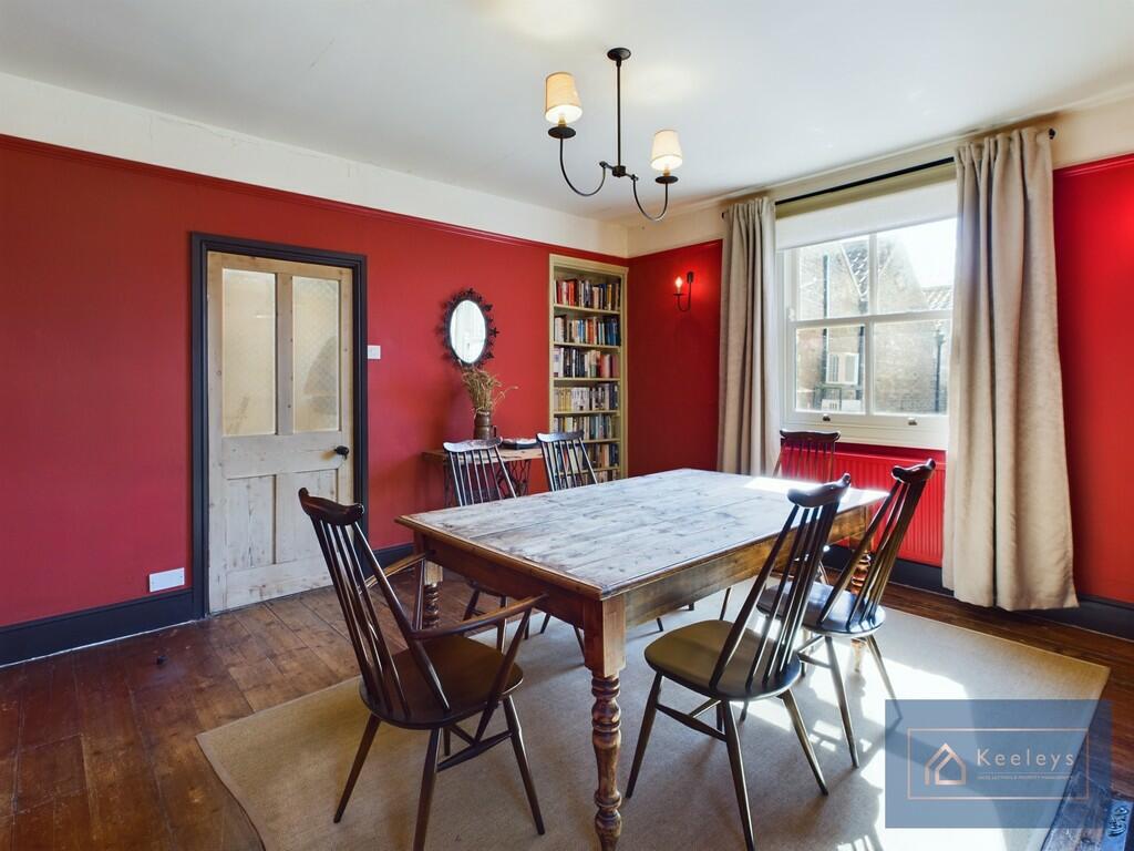 Dining Rm