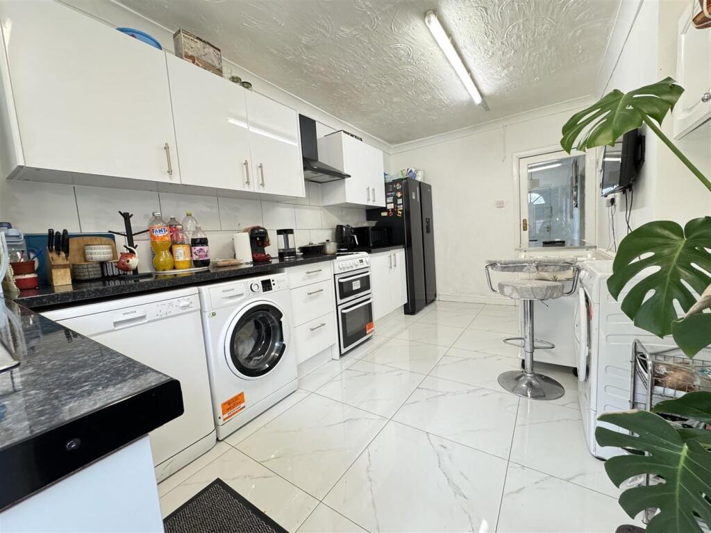 IMG_6473 (Large).JPG