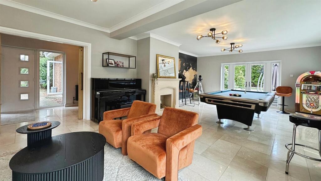 a18d350c--4FF1-94B9-AE14A0BB8FC6-46764-00000FF2313