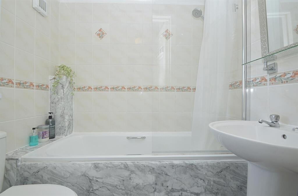 resizedBathroom.jpg