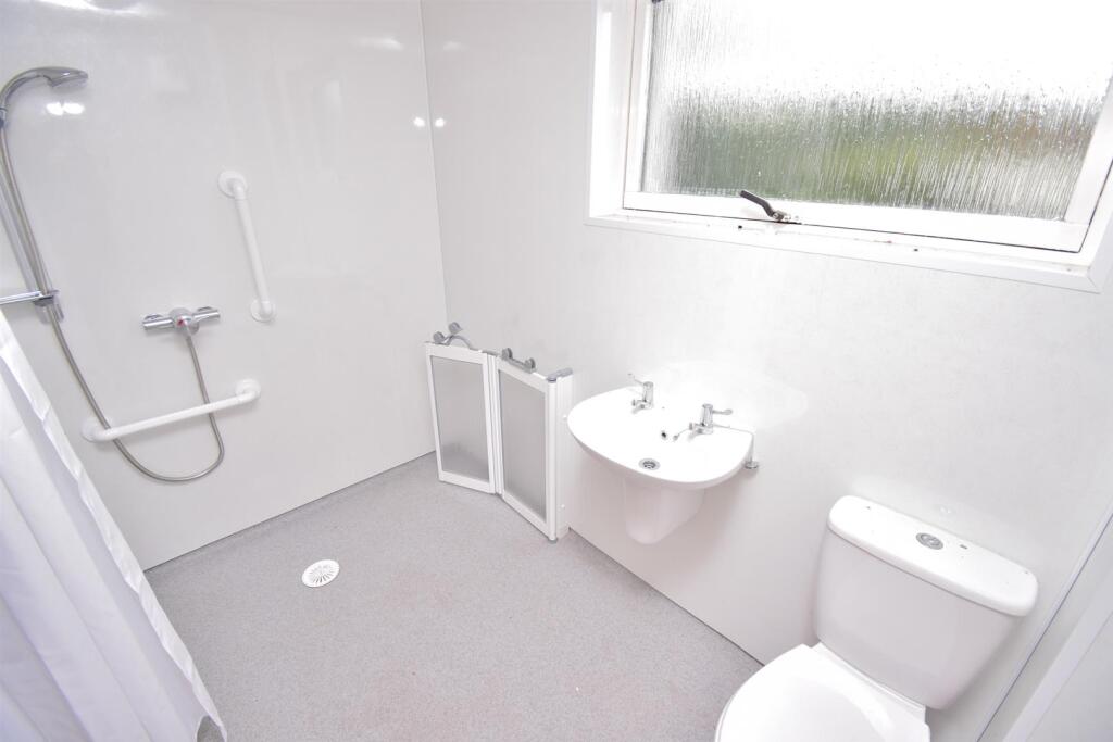 WET ROOM