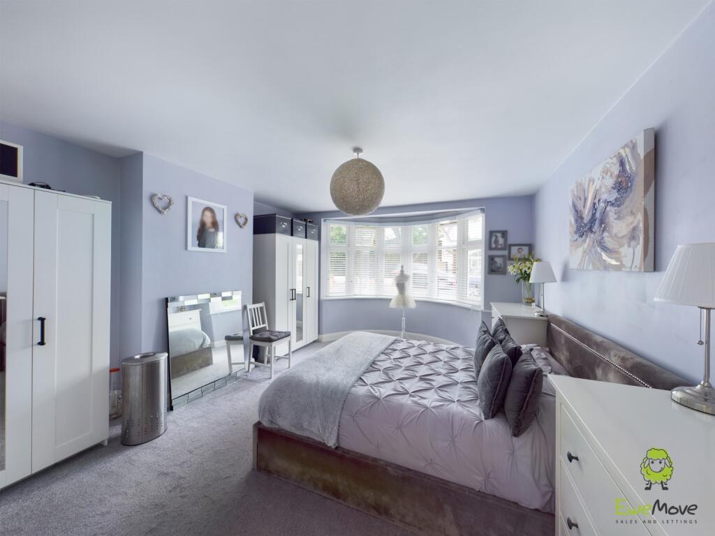 CAM00570P1-PR0013-STILL01