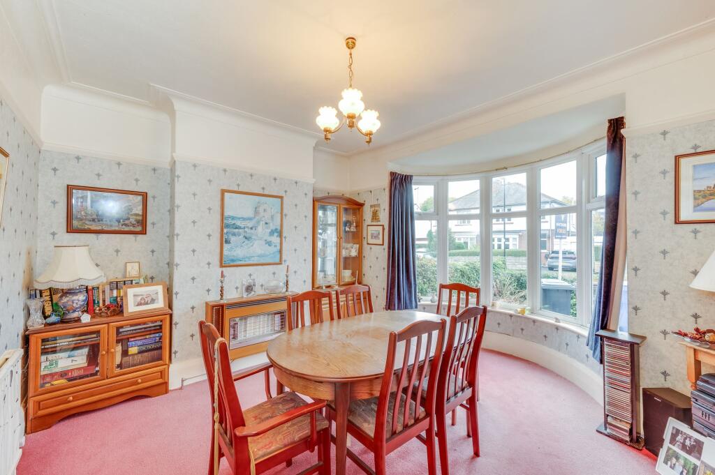 KITCHEN, DINER AND LIVING ROOM