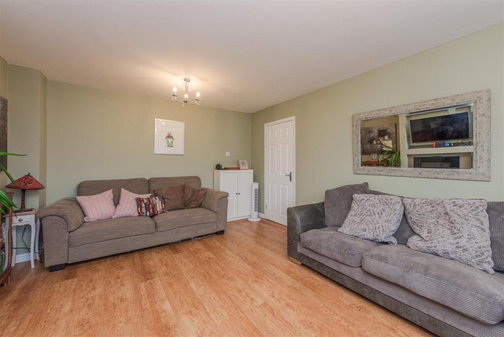 3 Flavel Court, Austrey