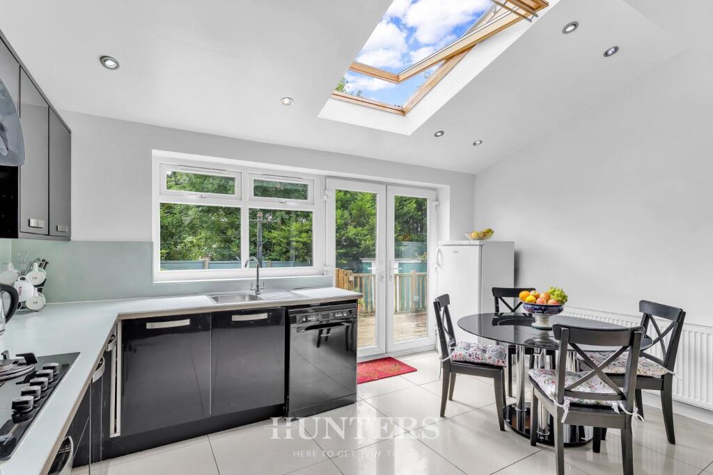 Naunton Road (3).jpg