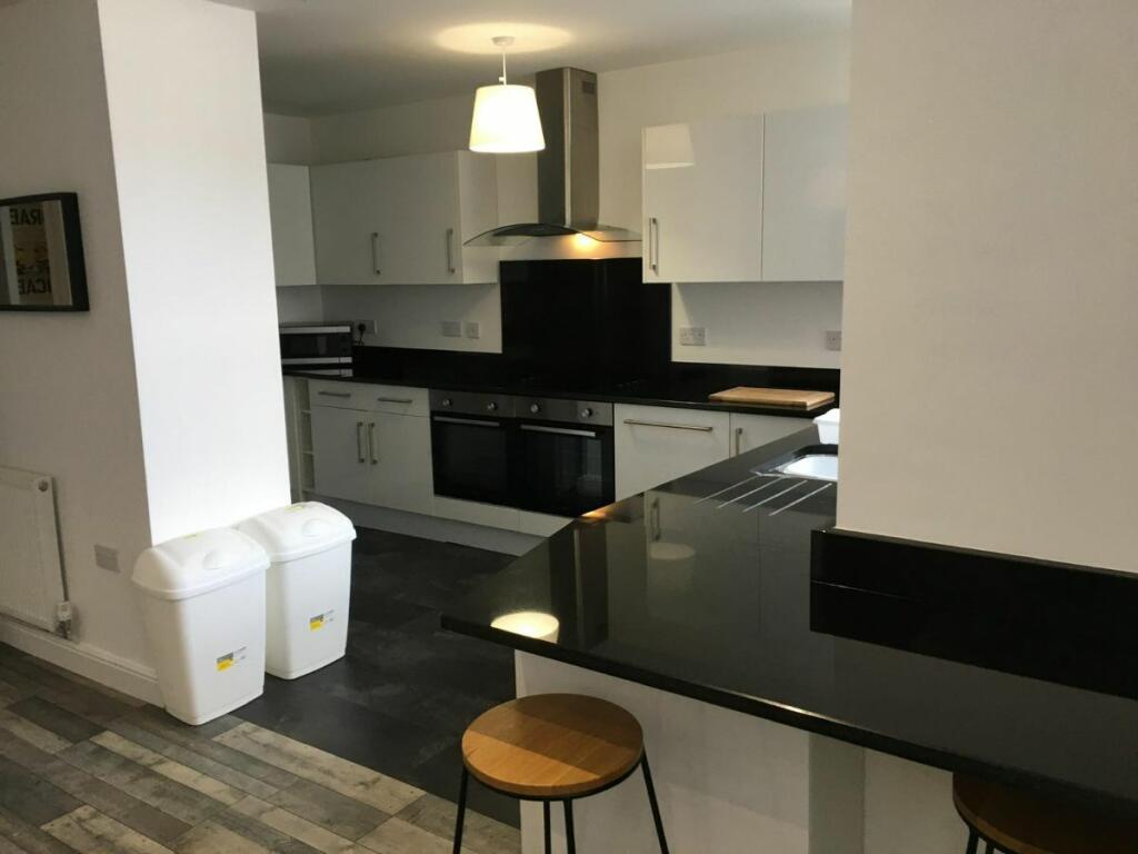 Kitchen/Lounge