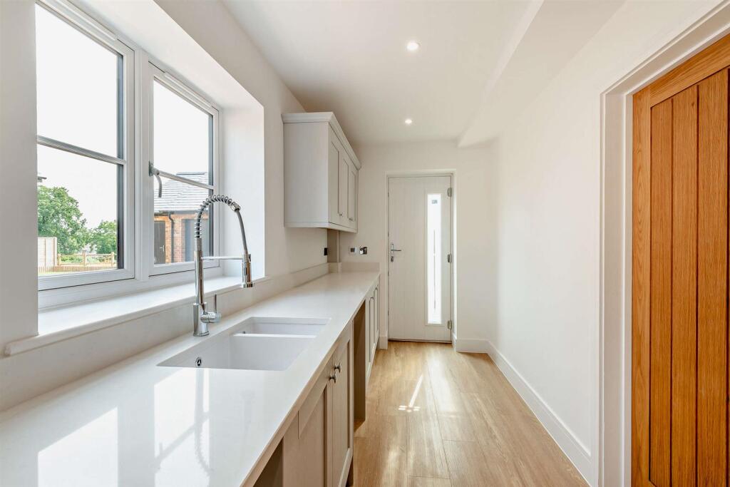 8651678-interior33-800.jpg
