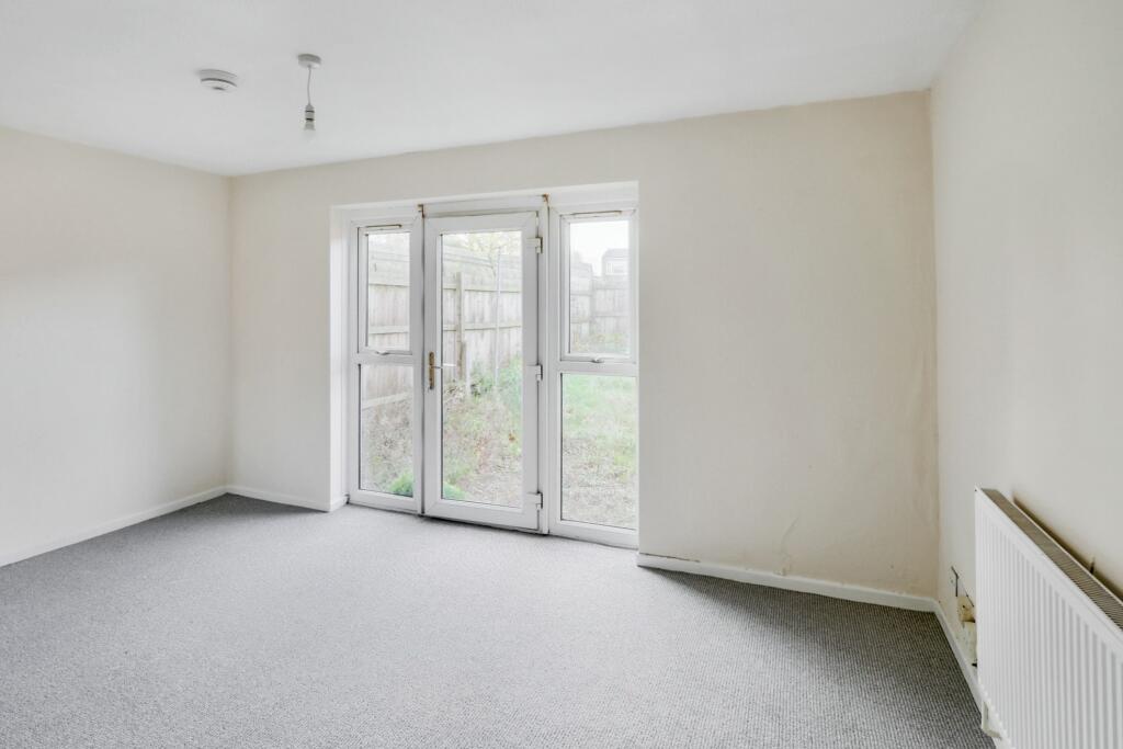 15 Brook Close, Bulwell, Nottingham, Nottinghamshire, NG6 8NL